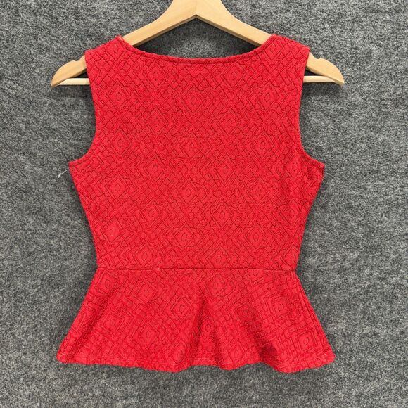 BCBGMaxazria Blouse Women 2XS Red Geometric Lined Sleeveless Wide Strap Casual - Picture 2 of 7